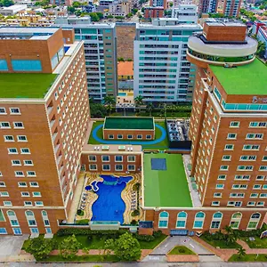 5* Отель Dann Carlton Y Centro De Convenciones